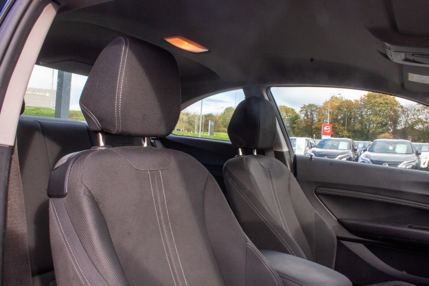 Used BMW 2 Series 2018 for sale - 76366412: Photo 7