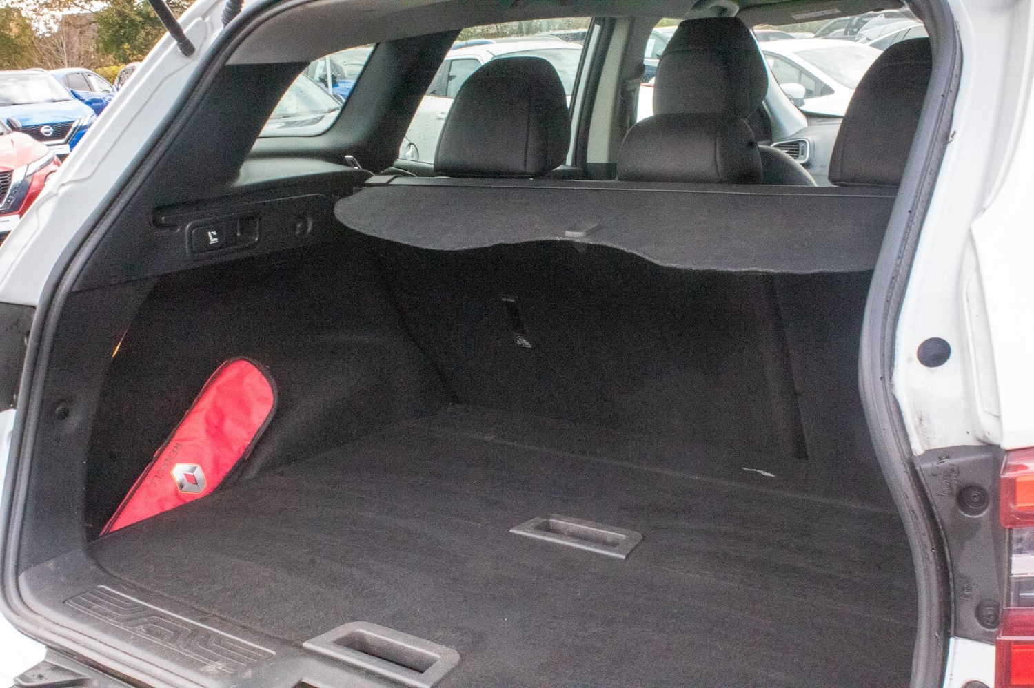 Used Renault Kadjar 2019 for sale - 76428032: Photo 32