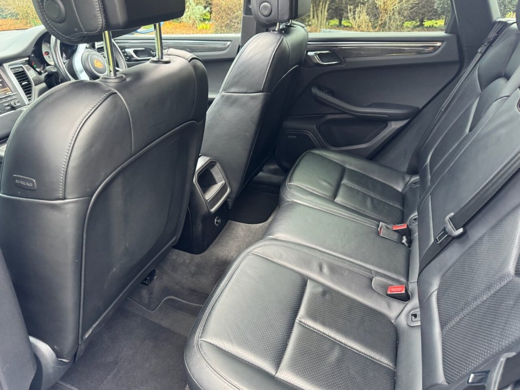 Used Porsche Macan 2015 for sale - 77384401: Photo 39