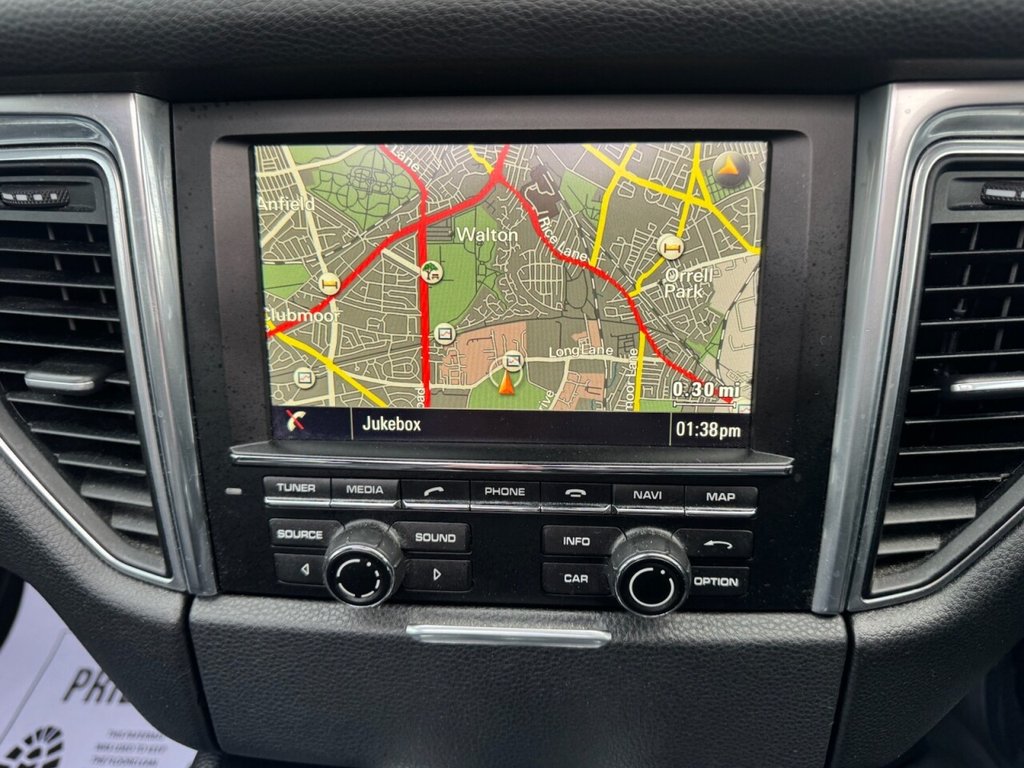 Used Porsche Macan 2015 for sale - 77384401: Photo 9