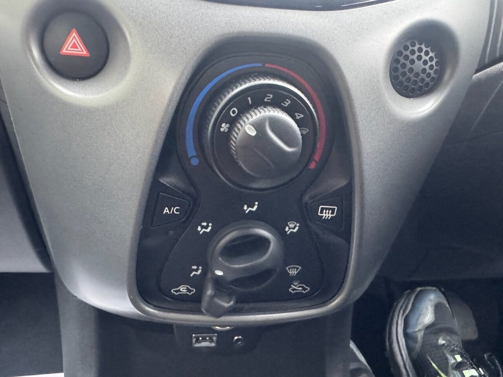 Used Toyota AYGO 2021 for sale - 77369698: Photo 29