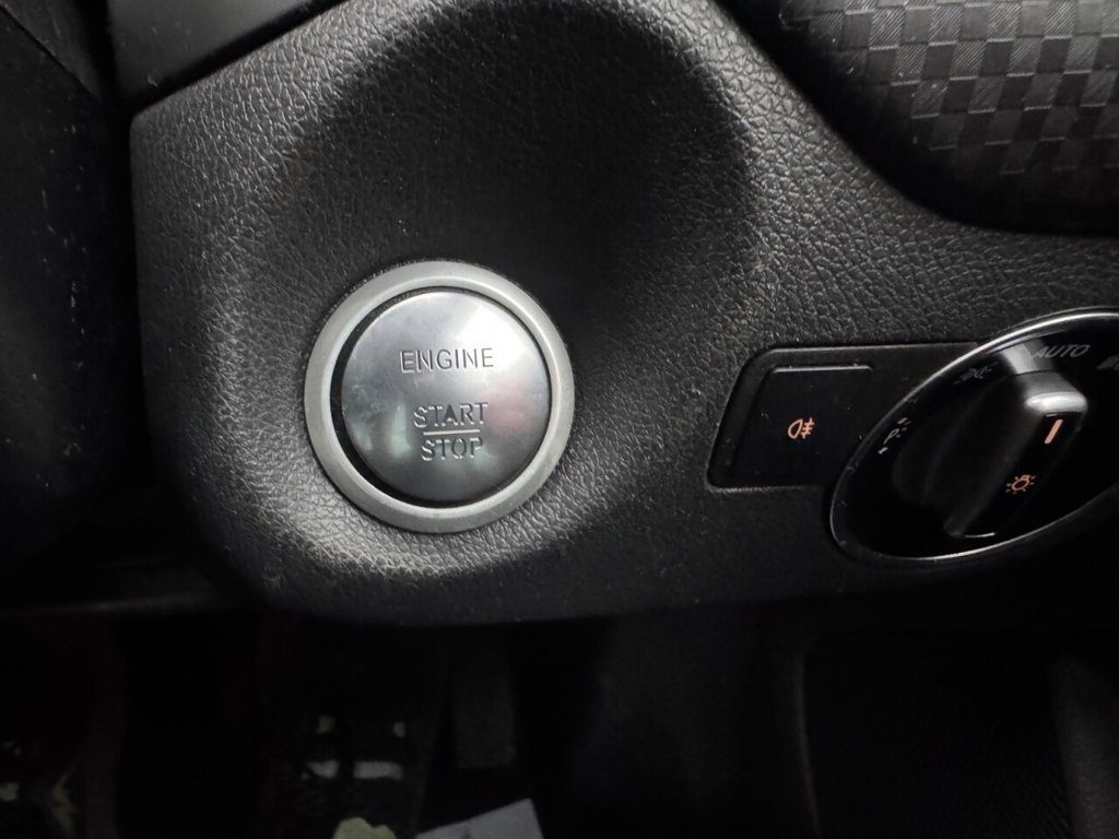 Used Mercedes-Benz A-Class 2018 for sale - 76986158: Photo 43