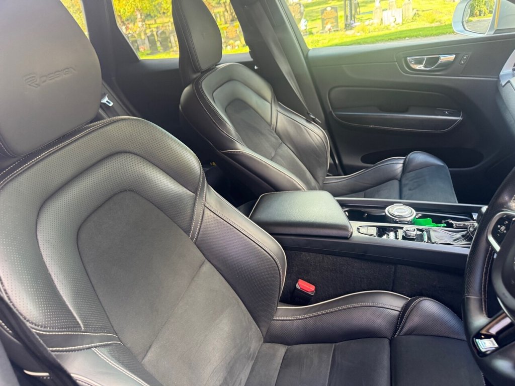 Used Volvo XC60 2018 for sale - 76998879: Photo 5