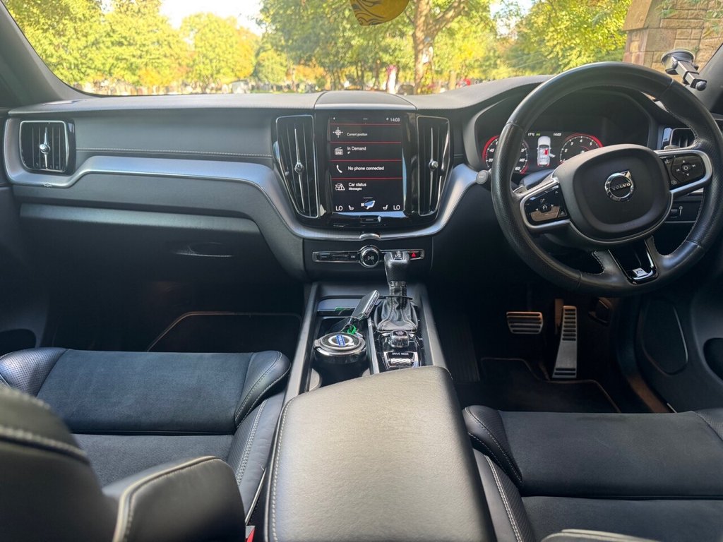 Used Volvo XC60 2018 for sale - 76998879: Photo 8