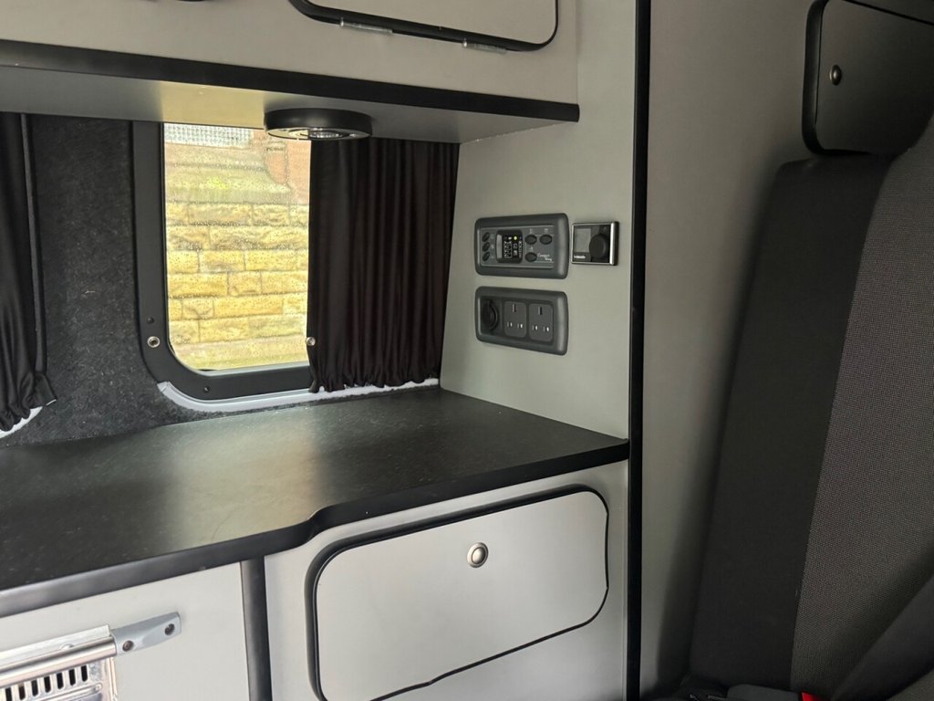 Used Volkswagen Transporter 2017 for sale - 77101026: Photo 17