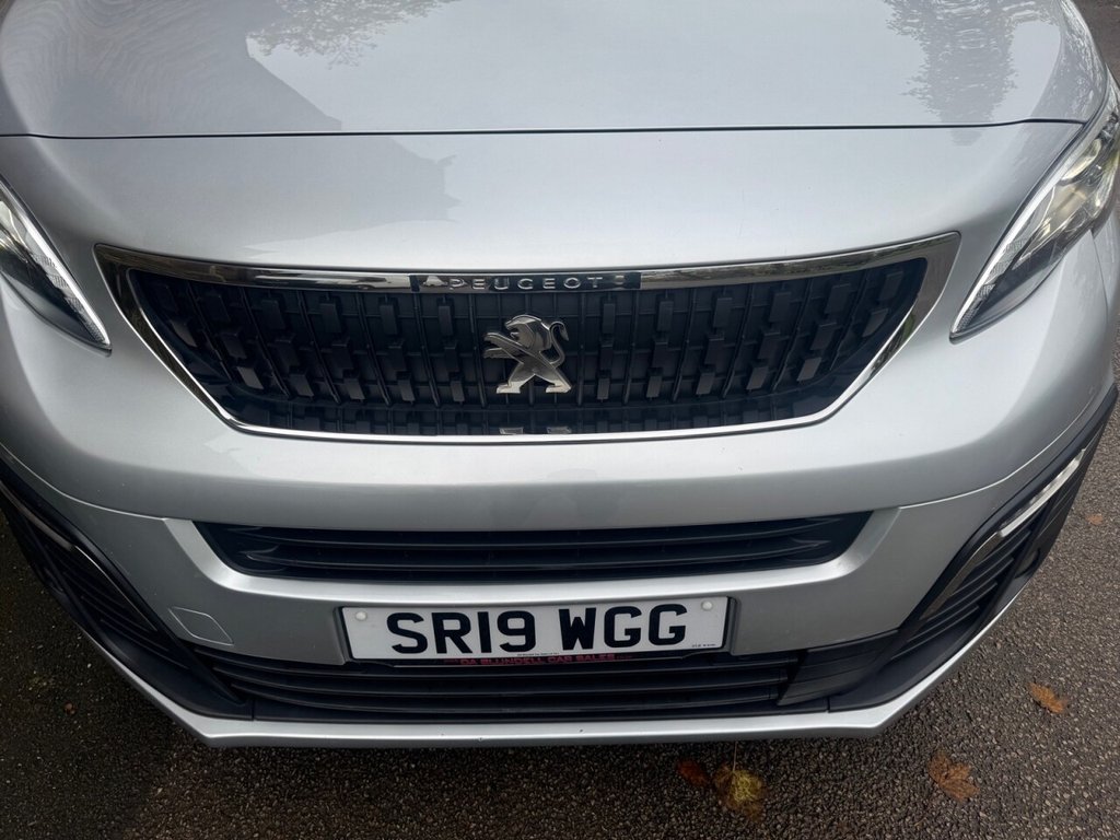 Used Peugeot Traveller 2019 for sale - 77080425: Photo 46