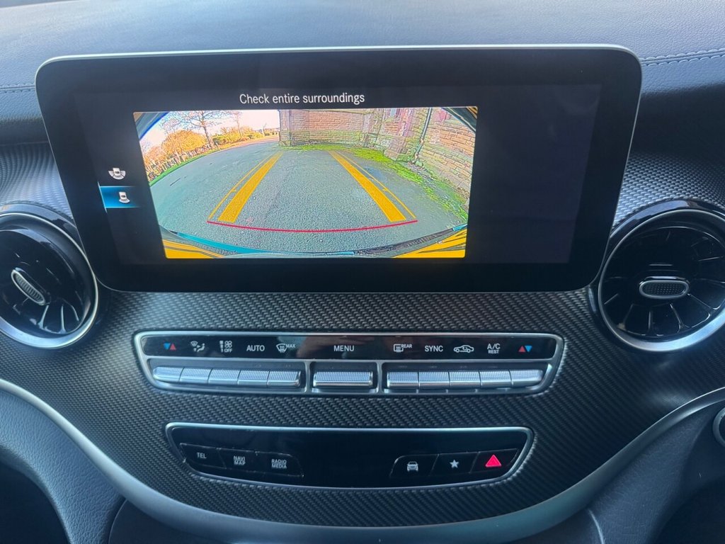 Used Mercedes-Benz V-Class 2022 for sale - 76998887: Photo 11