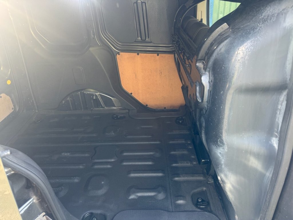 Used Ford Transit Connect 2017 for sale - 77631703: Photo 15
