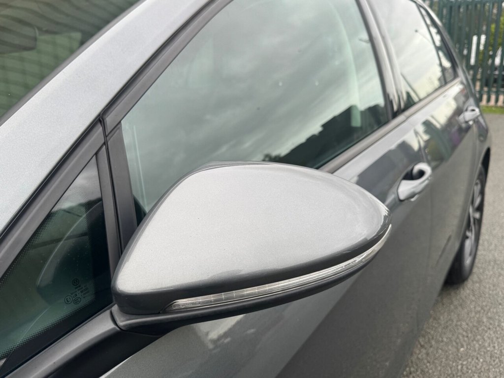 Used Volkswagen Golf 2019 for sale - 76998885: Photo 28