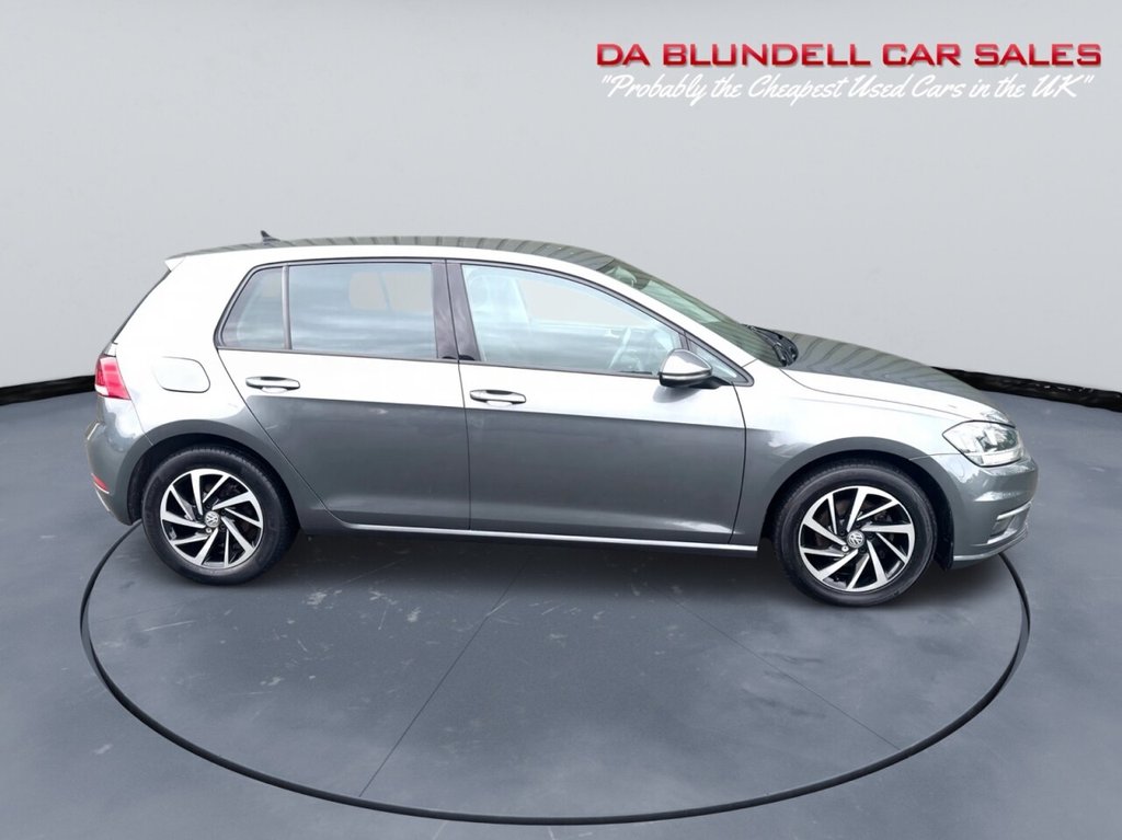 Used Volkswagen Golf 2019 for sale - 76998885: Photo 3