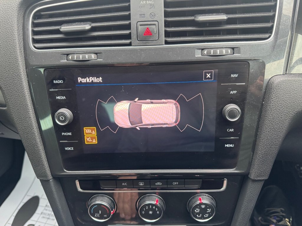 Used Volkswagen Golf 2019 for sale - 76998885: Photo 40