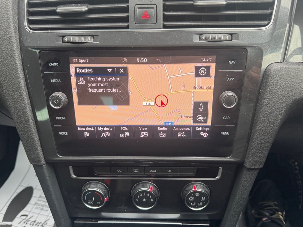 Used Volkswagen Golf 2019 for sale - 76998885: Photo 6