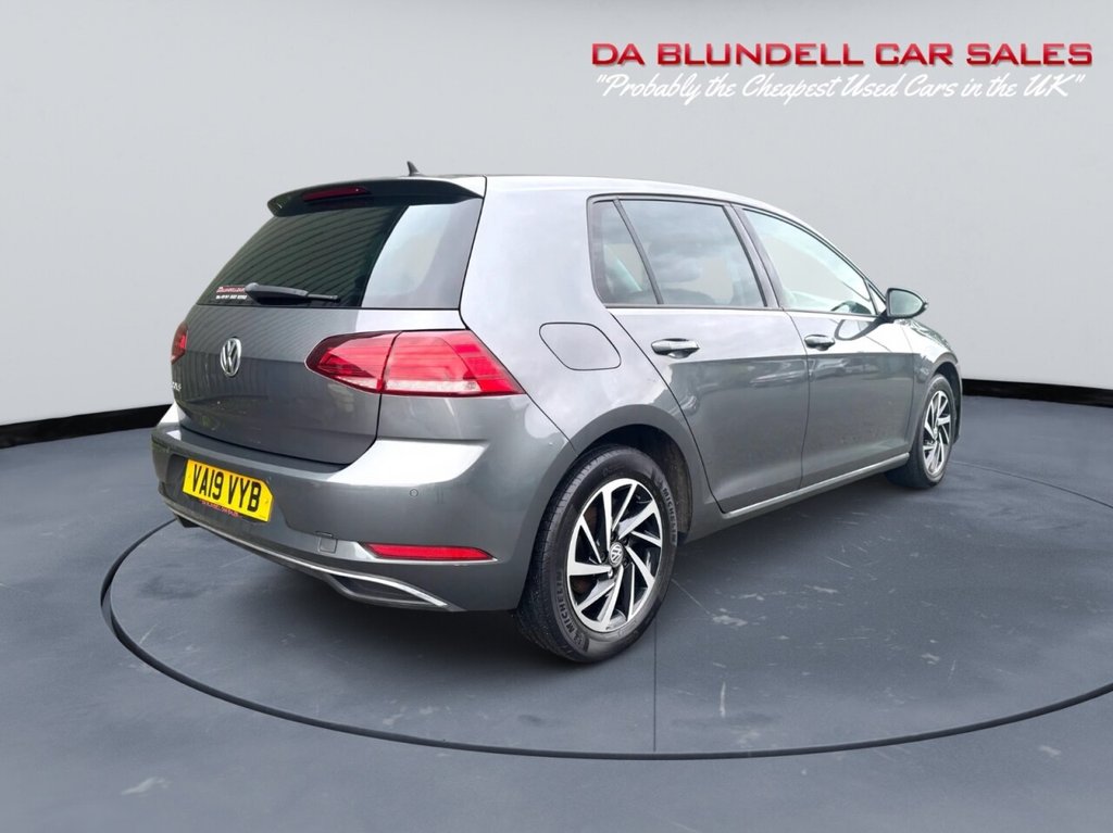 Used Volkswagen Golf 2019 for sale - 76998885: Photo 9