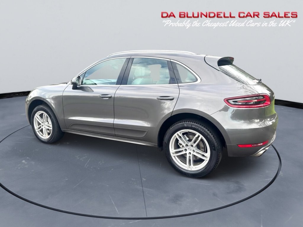 Used Porsche Macan 2015 for sale - 76998898: Photo 23