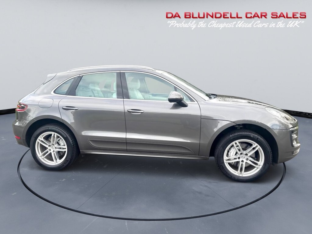 Used Porsche Macan 2015 for sale - 76998898: Photo 3