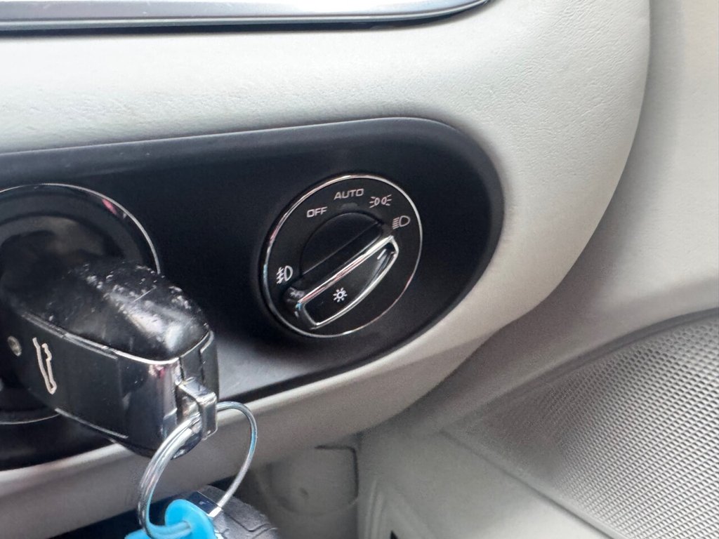 Used Porsche Macan 2015 for sale - 76998898: Photo 44