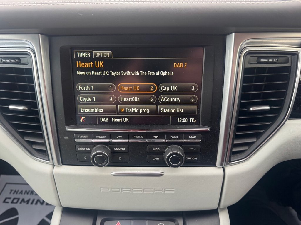 Used Porsche Macan 2015 for sale - 76998898: Photo 47