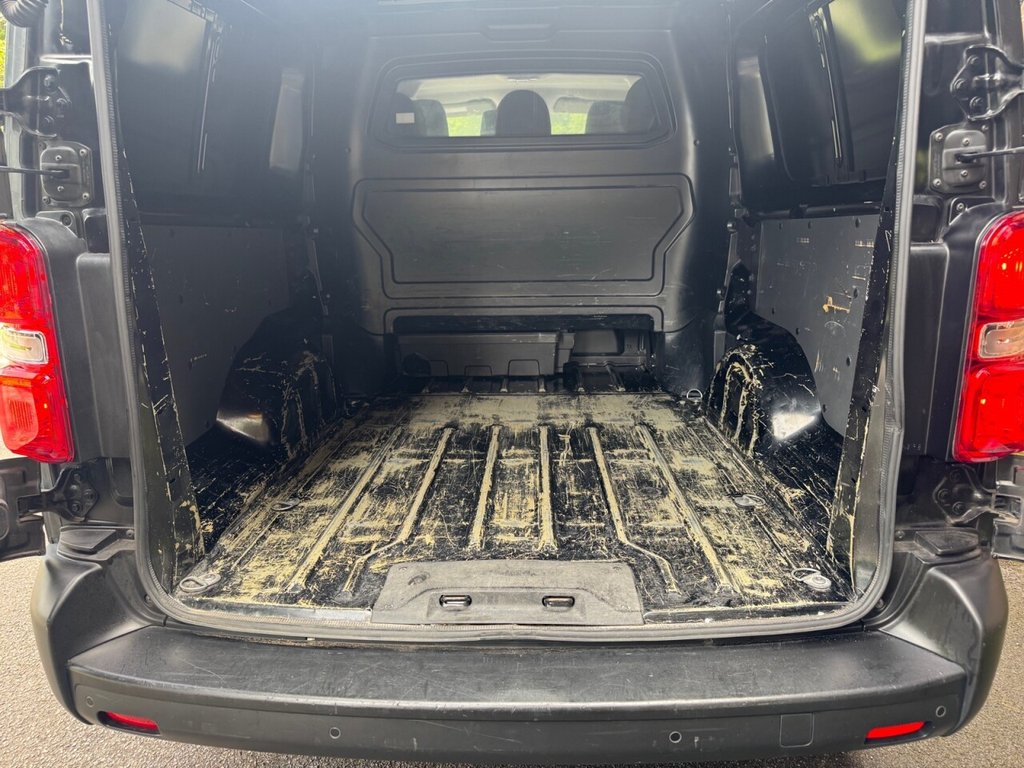 Used Toyota ProAce 2022 for sale - 76998890: Photo 11