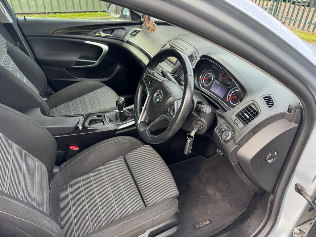 Used Vauxhall Insignia 2014 for sale - 77499257: Photo 24