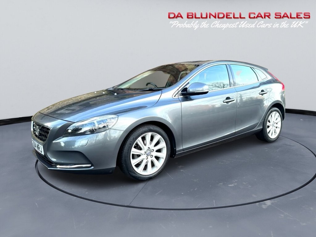 Used Volvo V40 2014 for sale - 77356379: Photo 14