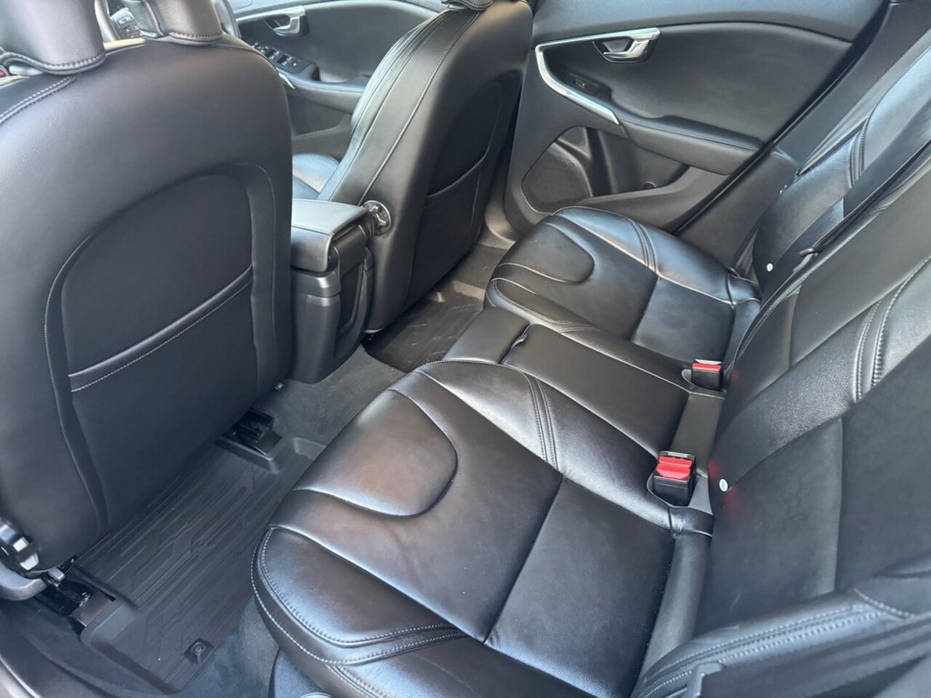 Used Volvo V40 2014 for sale - 77356379: Photo 33