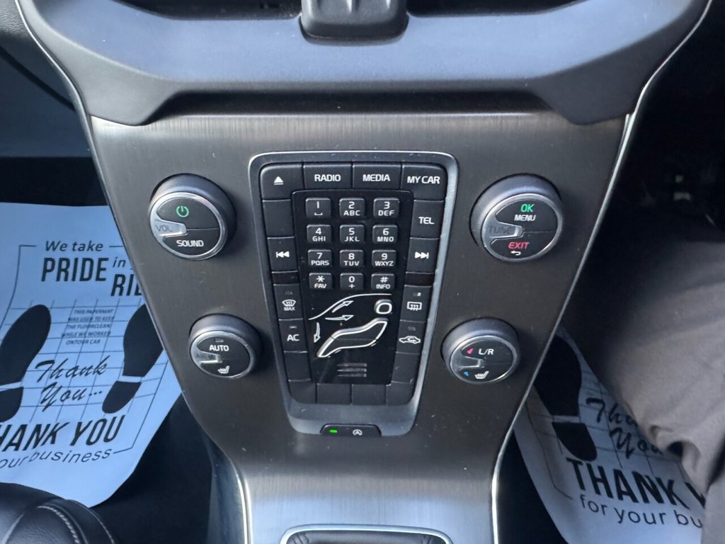 Used Volvo V40 2014 for sale - 77356379: Photo 37