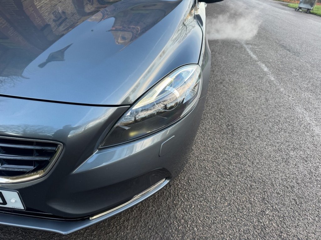 Used Volvo V40 2014 for sale - 77356379: Photo 49