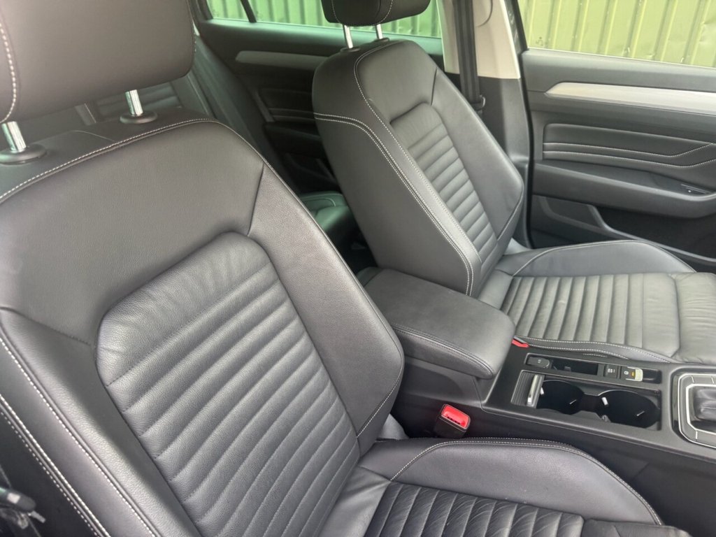 Used Volkswagen Passat 2019 for sale - 77632148: Photo 3