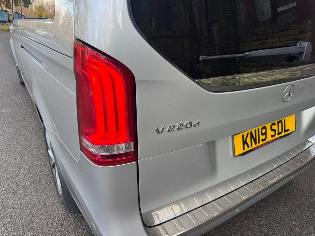 Used Mercedes-Benz V-Class 2019 for sale - 77227242: Photo 42