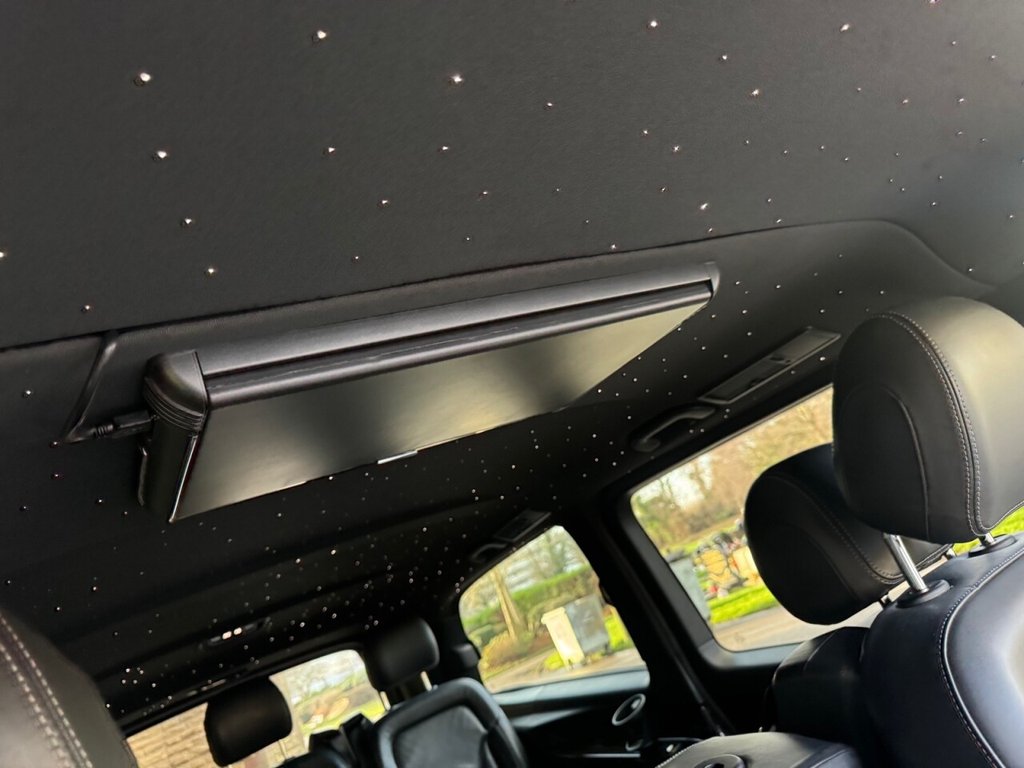 Used Mercedes-Benz V-Class 2019 for sale - 77227242: Photo 8