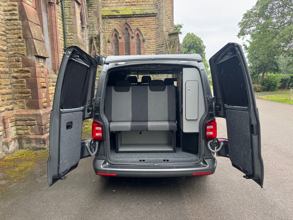 Used Volkswagen Transporter 2017 for sale - 76998888: Photo 27