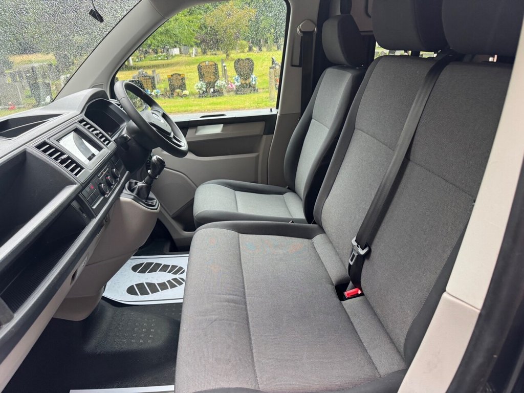 Used Volkswagen Transporter 2017 for sale - 76998888: Photo 7