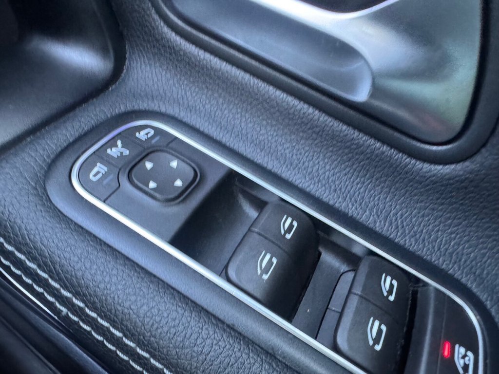 Used Mercedes-Benz A-Class 2022 for sale - 76998906: Photo 44