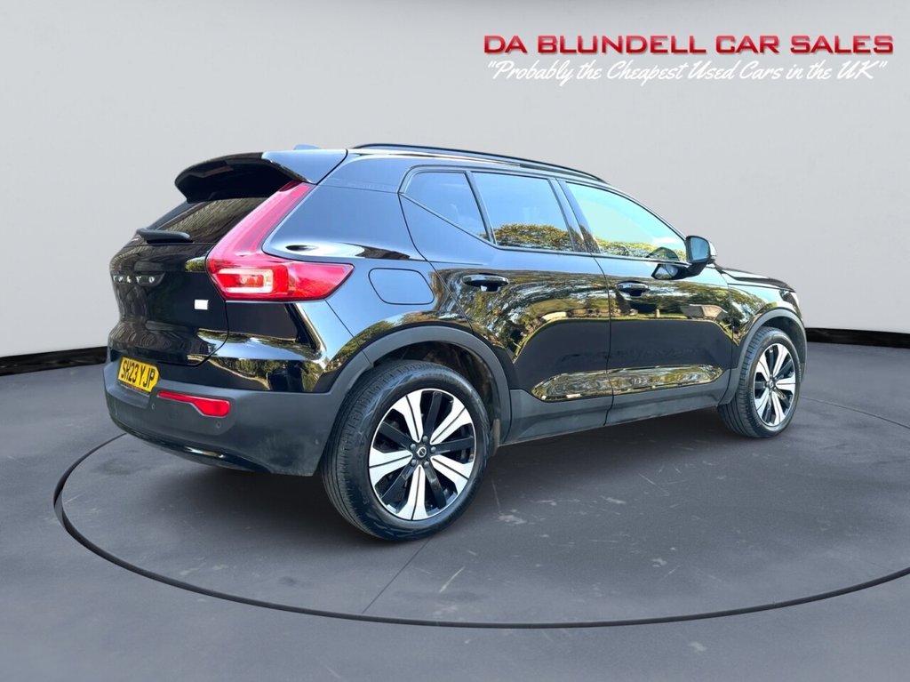 Used Volvo XC40 2023 for sale - 76998880: Photo 14