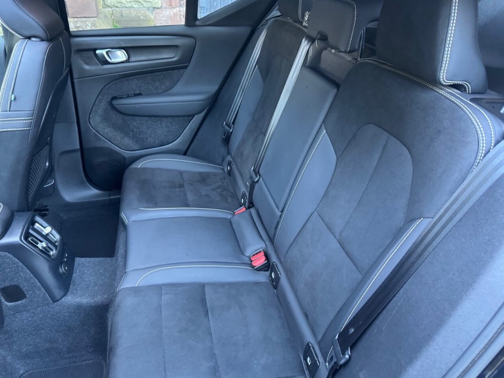 Used Volvo XC40 2023 for sale - 76998880: Photo 36