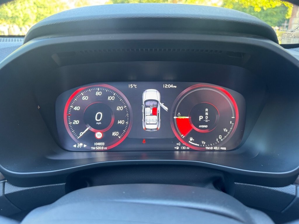 Used Volvo XC40 2023 for sale - 76998880: Photo 41