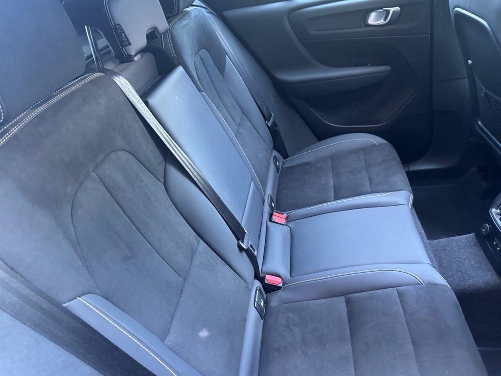 Used Volvo XC40 2023 for sale - 76998880: Photo 7