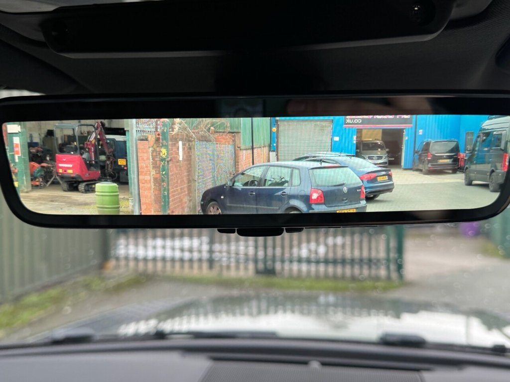 Used Land Rover Defender 2023 for sale - 77452391: Photo 35