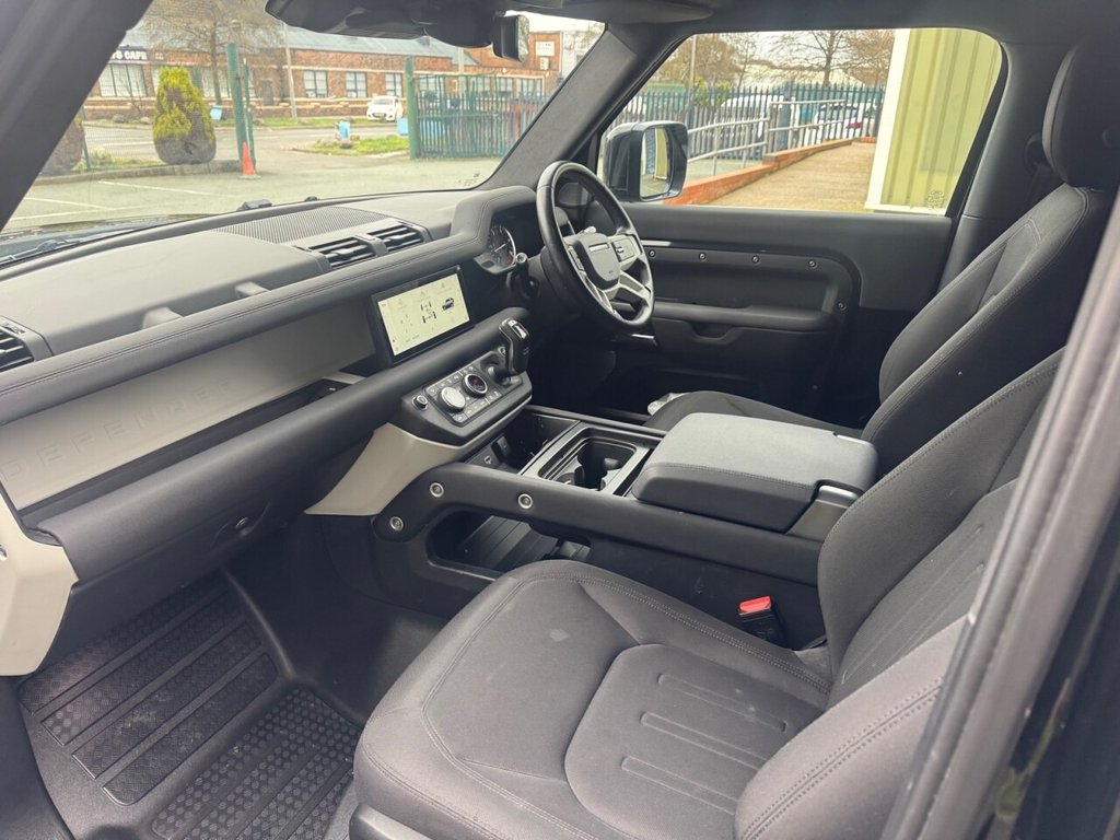 Used Land Rover Defender 2021 for sale - 77153565: Photo 29