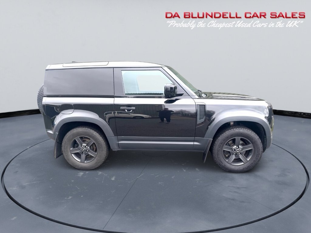Used Land Rover Defender 2021 for sale - 77153565: Photo 3