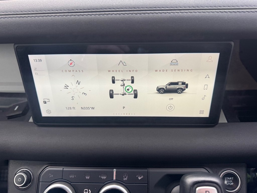 Used Land Rover Defender 2021 for sale - 77153565: Photo 35