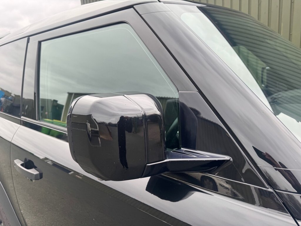 Used Land Rover Defender 2021 for sale - 77153565: Photo 43