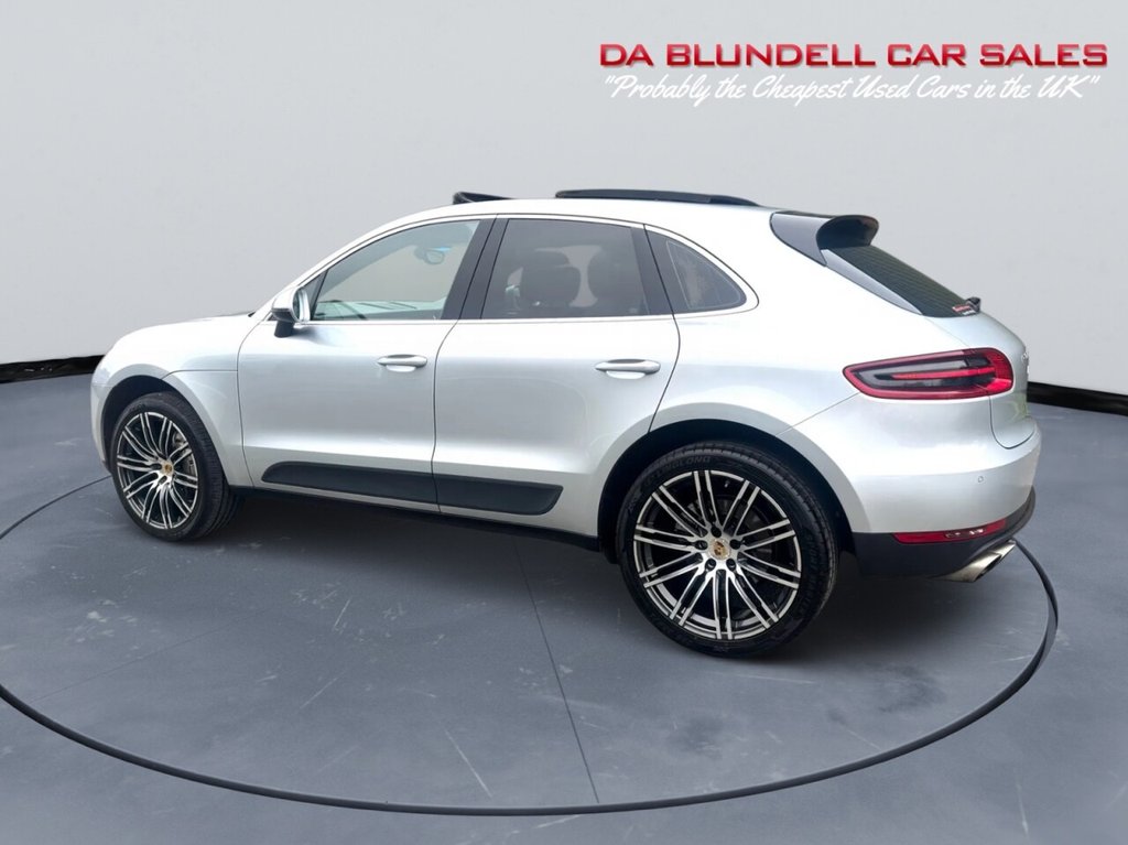 Used Porsche Macan 2015 for sale - 77038265: Photo 25