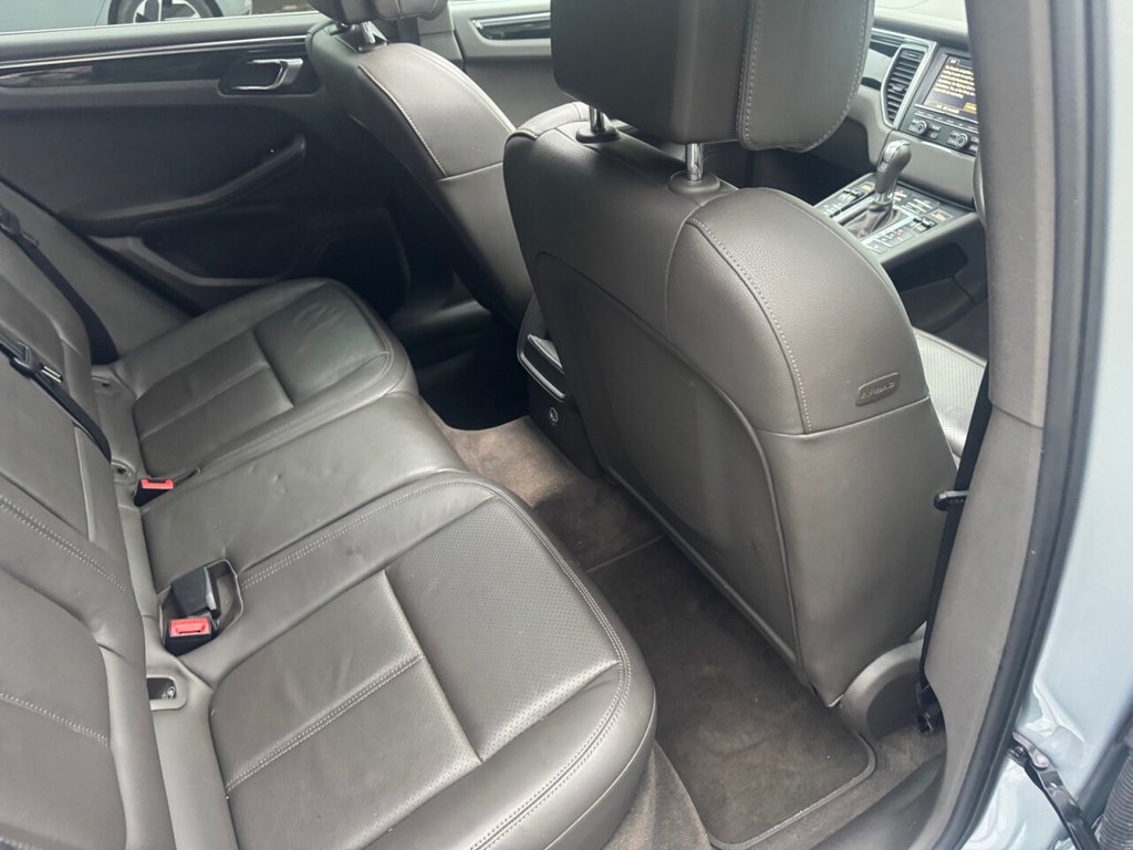 Used Porsche Macan 2015 for sale - 77038265: Photo 6