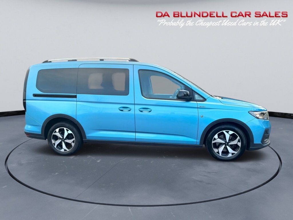 Used Ford Tourneo Connect 2023 for sale - 77356491: Photo 3