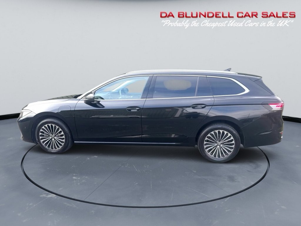 Used Volkswagen Passat 2024 for sale - 77621637: Photo 32