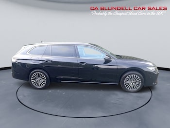 Used Volkswagen Passat 2024 for sale - 77621637: Photo