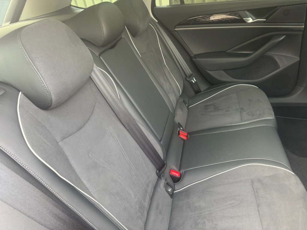 Used Volkswagen Passat 2024 for sale - 77621637: Photo 7