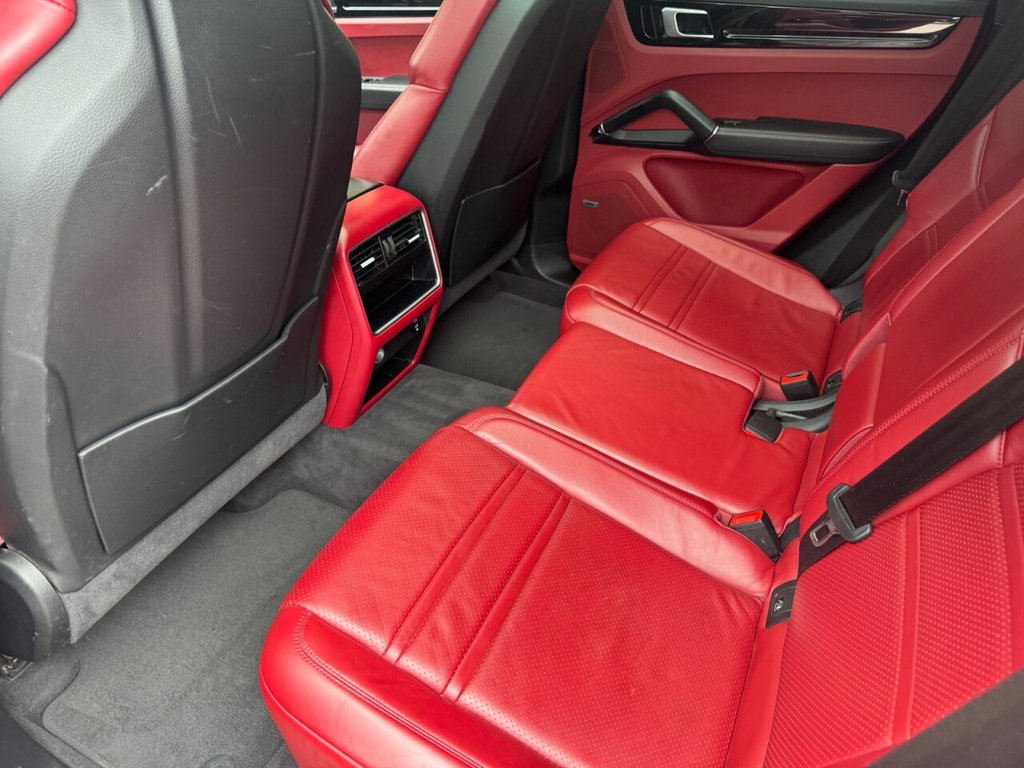 Used Porsche Cayenne 2019 for sale - 76998894: Photo 37