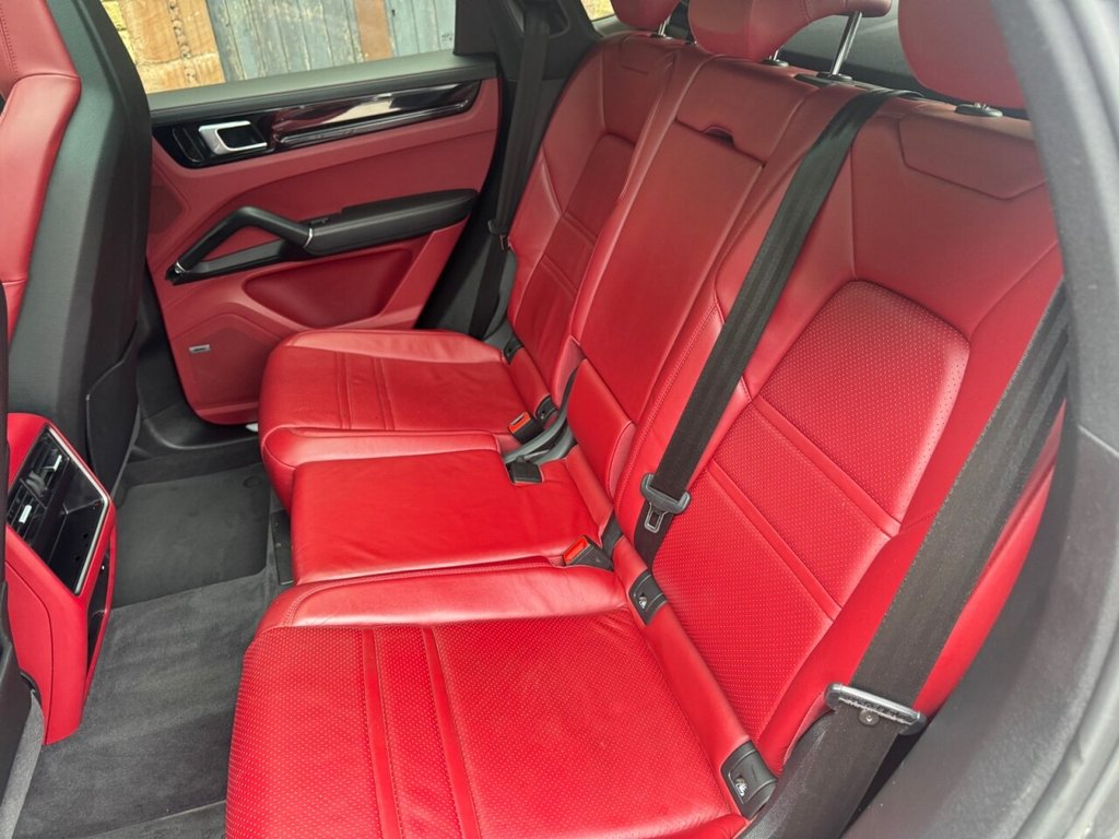 Used Porsche Cayenne 2019 for sale - 76998894: Photo 38